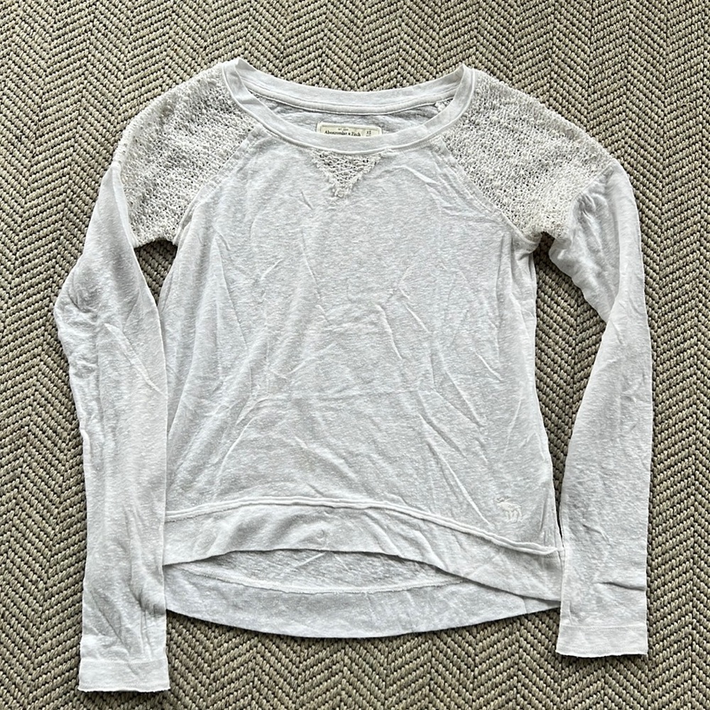 Abercrombie & Fitch top